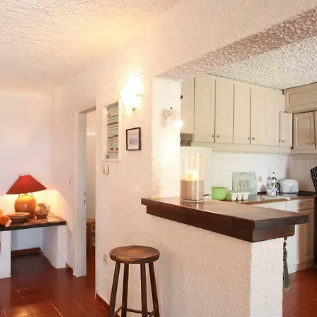 Yannys Beach House Apartment Kassiopi